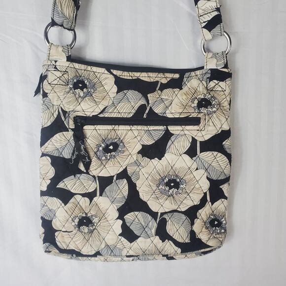 VERA BRADLEY Crossbody Bag and Wall Quilt Black and Grey Flower Pattern - Picture 8 of 12